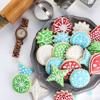 Bánh cookie đường Noel thơm ngon, xinh xắn với hình dáng và màu sắc bắt mắt, mang đậm không khí giáng sinh đấy. Nào chúng ta cùng nhau lưu lại công thức này và làm ăn nhé.