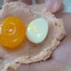 Với định lượng này bạn có thể làm 5 viên gà bọc trứng muối, 5 viên gà bọc trứng cút và 5 viên gà bọc cả trứng muối và trứng cút. 