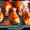 Cho gà lên vỉ nướng, bật lò nướng ở 170 độ C, nướng trong 15 phút sau đó trở mặt và rưới thêm ước sốt lên, tiếp tục nướng ở 165 độ C thêm 15 đến 20 phút nữa cho gà thấm sốt vàng và chín kĩ.