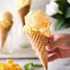 Dùng dụng cụ múc kem cho ra ly, trang trí thêm ít trái cây tươi và thưởng thức. Nếu có thể múc các viên kem cho vào những chiếc bánh ốc quế trông sẽ đẹp và ngon hơn nhiều.