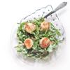 Khi ăn bạn chỉ cần cho salad ra dĩa và thưởng thức. Salad sò điệp rau cải với sự kết hợp tuyệt vời giữa thịt sò mềm dai cùng với cài arugula, măng tây giòn sựt và đậu tươi mát. Lâu lâu bạn có thể đổi khẩu vị cho cả nhà với món salad này nha.