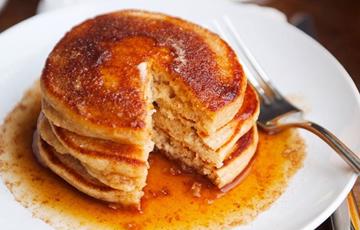 4627 cách làm món pancake sốt táo ngon miệng dễ làm tại nhà