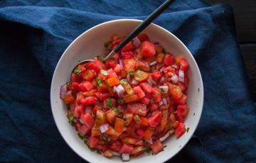 Salad cà chua dưa hấu