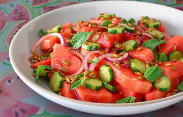 Salad dưa hấu hạt bí