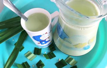 Sữa đậu xanh hương lá dứa