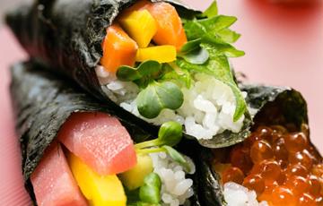 Temaki sushi cuộn