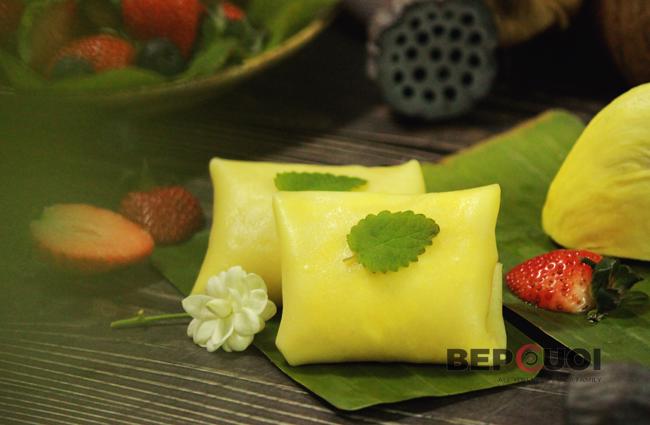 Bánh Crepe trái cây nhiệt đới Thái Lan