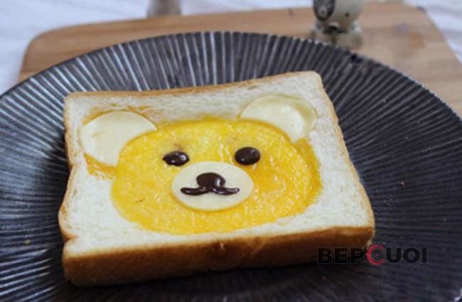 Bánh mì sandwich hình đầu gấu
