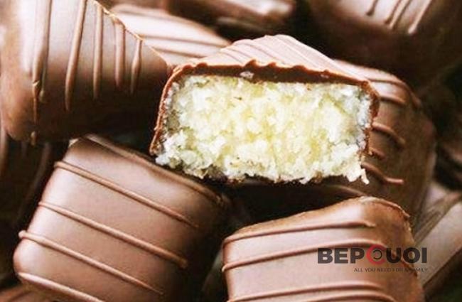 Kẹo dừa bọc chocolate
