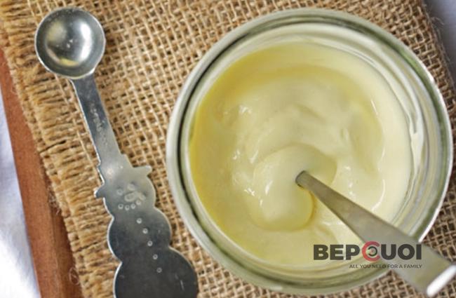Sốt mayonnaise sánh mịn