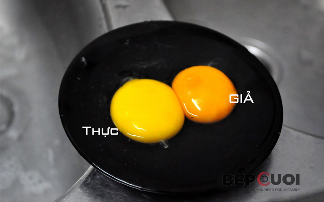 Trứng Gà Giả Trung Quốc: Tác Hại Và Cách Nhận Biết Trứng Ủ Hóa Chất
